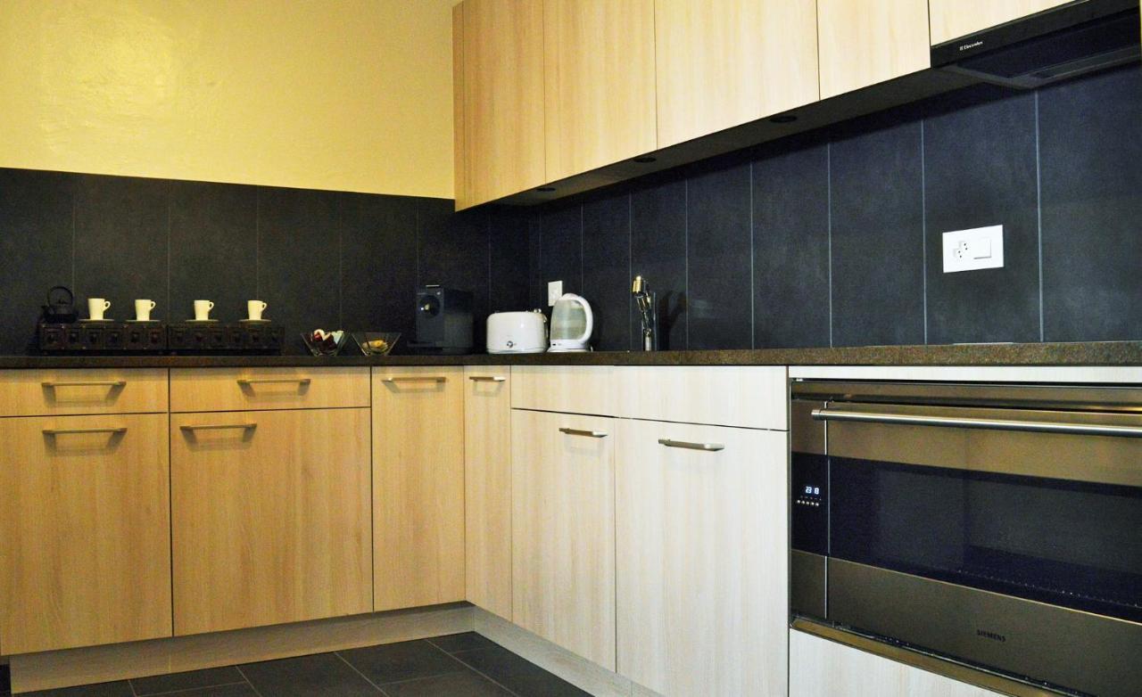 B&B Louis-Favre 21 Neuchâtel Eksteriør billede